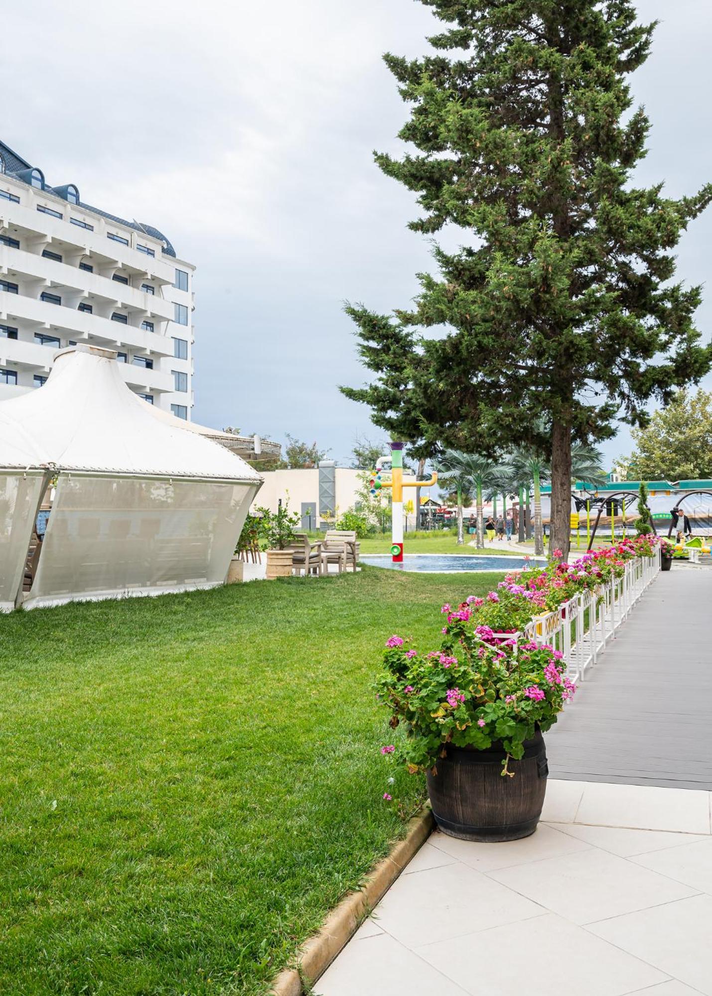 Flamingo Beach Hotel Солнечный берег Экстерьер фото