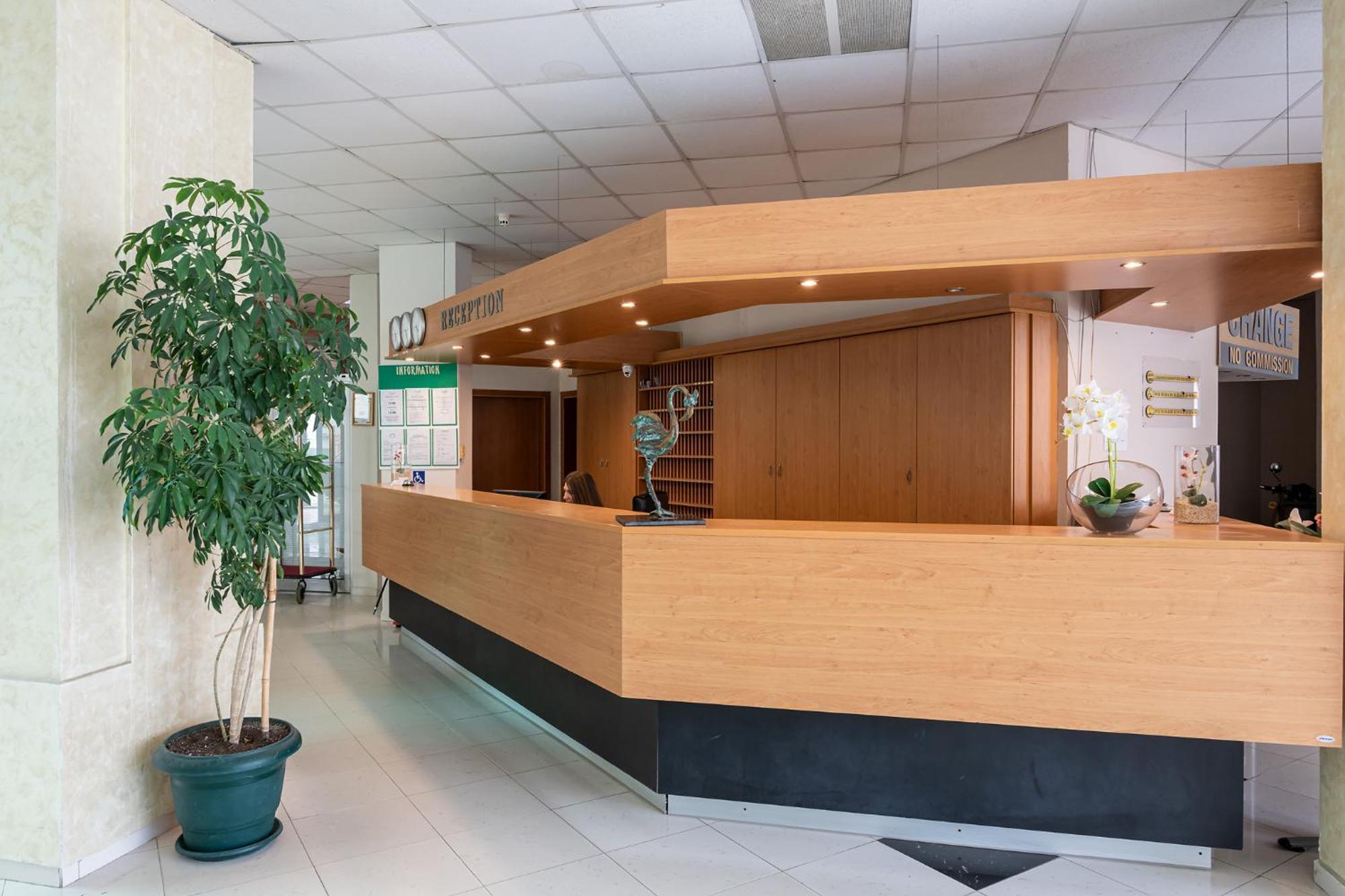 Flamingo Beach Hotel Солнечный берег Экстерьер фото