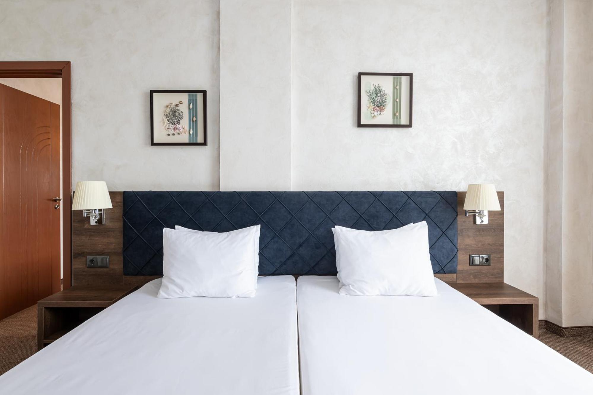 Flamingo Beach Hotel Солнечный берег Экстерьер фото