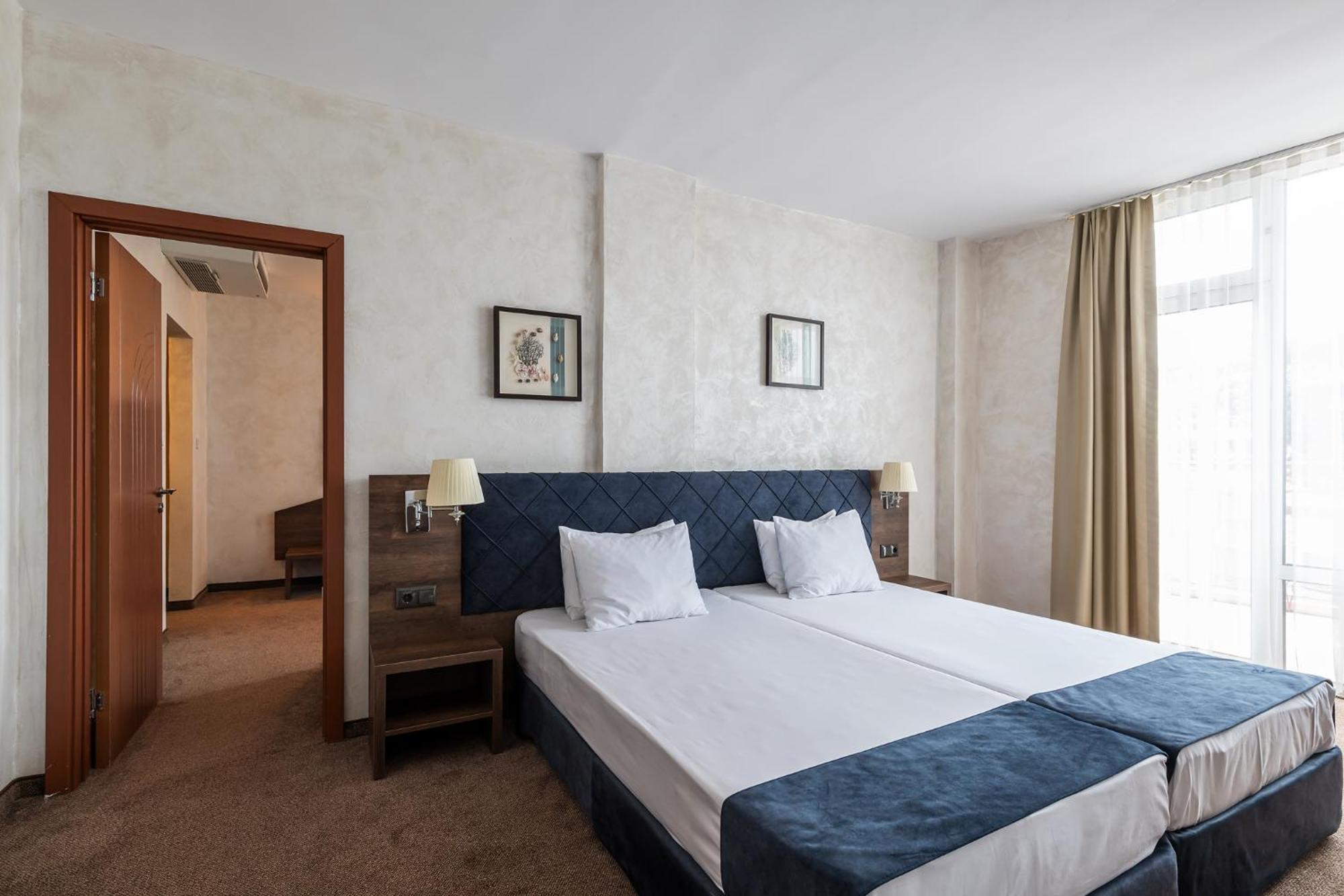 Flamingo Beach Hotel Солнечный берег Экстерьер фото